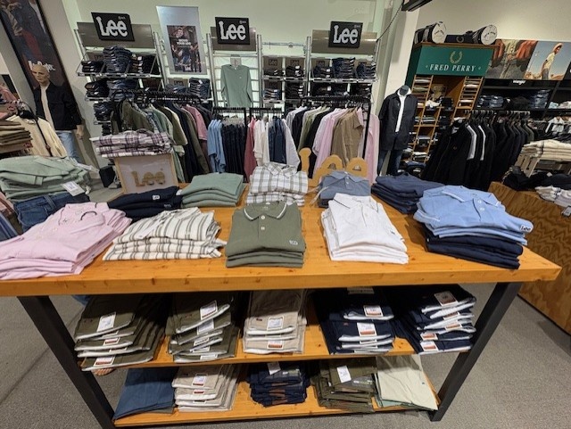 Rayon jeans et pret-a-porter homme - Espace Mode Quimper