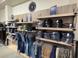 Rayon jeans et pret-a-porter homme - Espace Mode Quimper