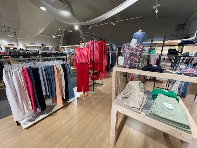 Collection pret-a-porter femme - Espace Mode Quimper
